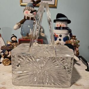 True Vintage 1950's Wilardy Starburst Lucite Purse.